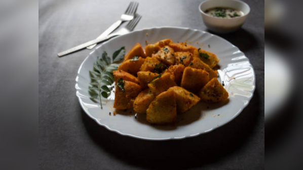Leftover idli fry