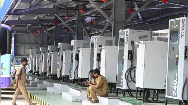 Powering the future: Buses with 200 km range