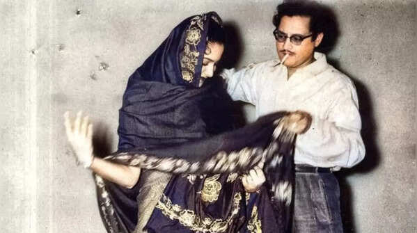 Kaagaz Ke Phool and Artistic Despair