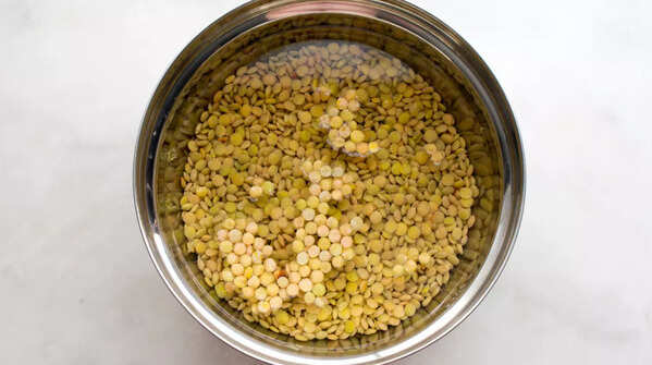 Soaking the dal