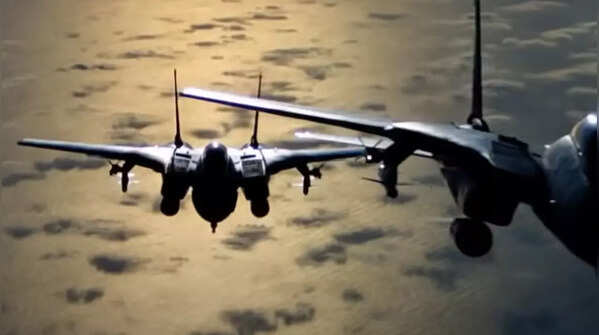 Parachute scene from the film ‘Top Gun’