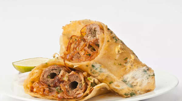 Relish the delicious Kathi Rolls of Kolkata