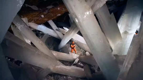 Cave of the Crystals, Mexico