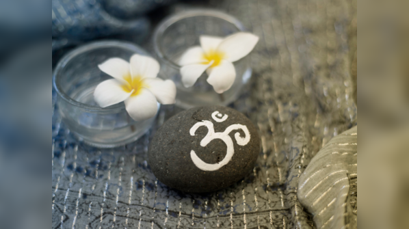 Chanting Om