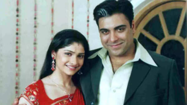 Ram Kapoor – Prachi Desai