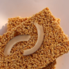 Amaranth and coconut bar