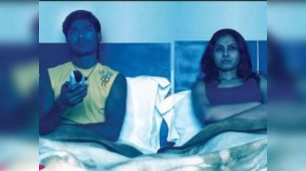 Idhu Maalai Nerathu Mayakkam