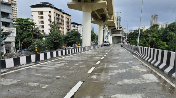 Underpass for local traffic