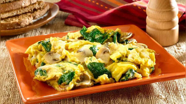 Egg and Mushroom Breakfast Scramble
