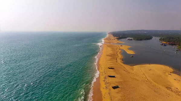 Poovar Beach