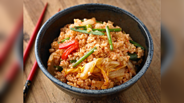 Kimchi Fried Rice (Kimchi Bokkeumbap)