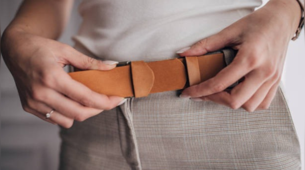 Pants with thick belts or bulky waist details