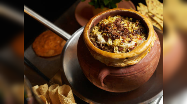 5 reasons to cook rice and vegetables in mitti ke bartan