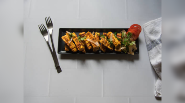 Grilled tofu tikka chaat