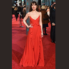 The red carpet minimalism look—yes, it’s copyable