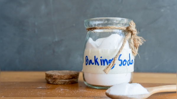 Baking soda and sugar trap