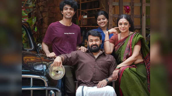 Thudarum (Malayalam)