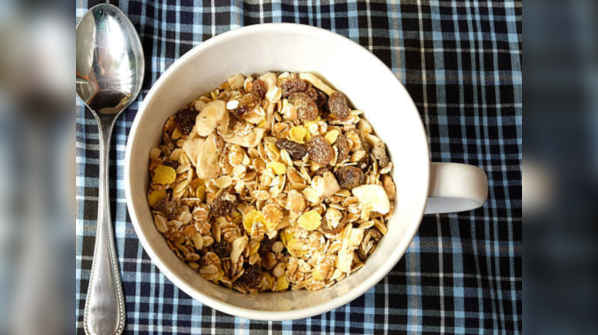 Fortified cereals and oats