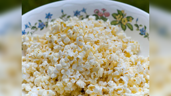 Air-popped popcorn (plain)