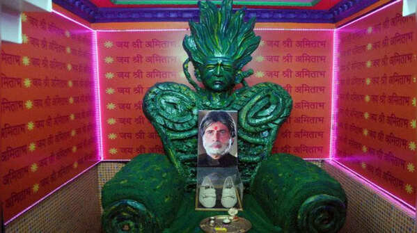 The Amitabh Bachchan Temple – Kolkata, West Bengal