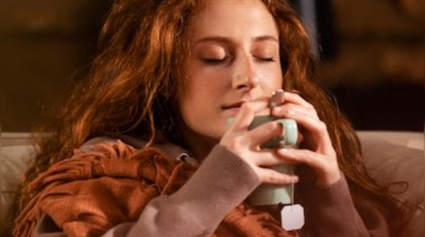 Drinking tea right after eating
