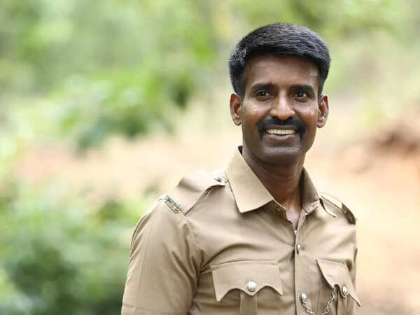 Vetrimaaran Stills