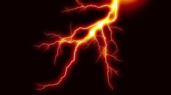 The surprising temperature of lightning