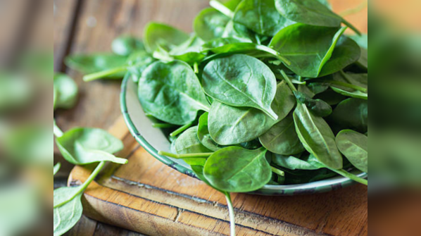 Kale vs spinach or bathua