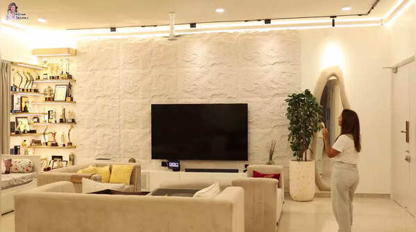 White Furnishings for Peaceful Vibes