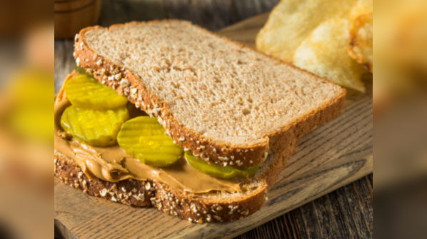 Whole wheat toast with peanut chutney and sliced cucumber
