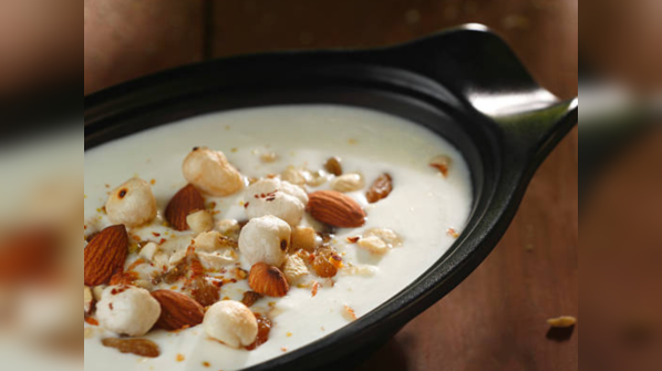 Hung curd bowl with walnuts, honey, and roasted makhana