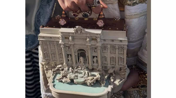 For the love of fashion, history and maybe Lego?