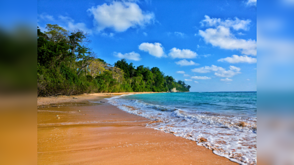 Andaman & Nicobar Islands = Thailand/Maldives