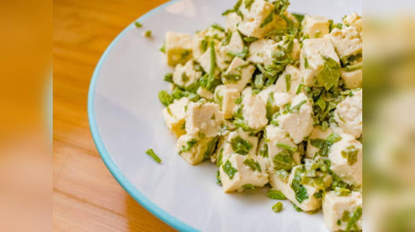 Tofu and soy chunks