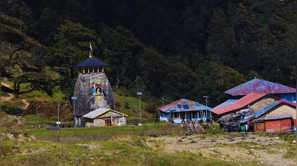 Madhyamaheshwar (Navel of Shiva)