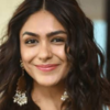 Mrunal Thakur turns a year older
