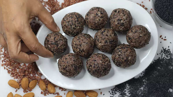 Chia Seeds Laddoo