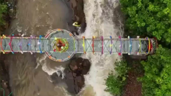 Napne Glass Skywalk, Maharashtra