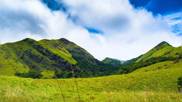 Vellarimala, Kerala (2,240 meters)