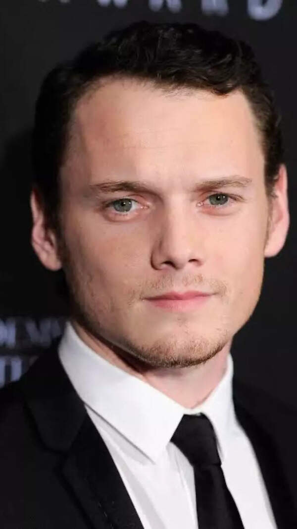 Anton Yelchin Photos