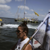 Families undeterred by diplomatic deadlock