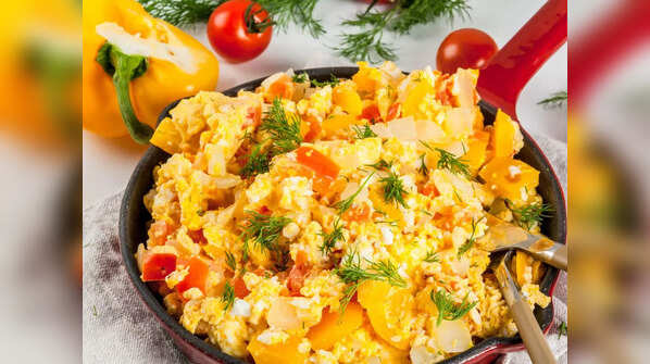 Tomato Basil Egg Scramble