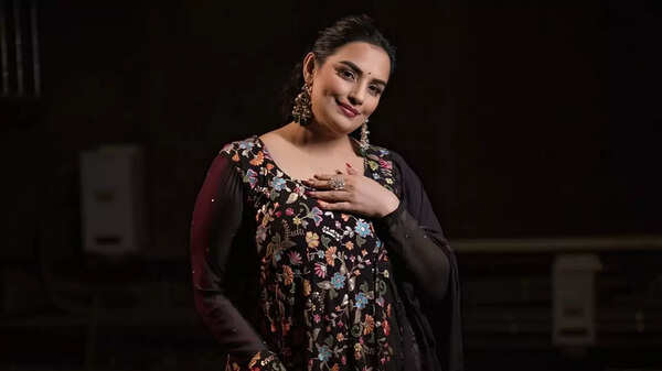 Shweta Menon Pictures