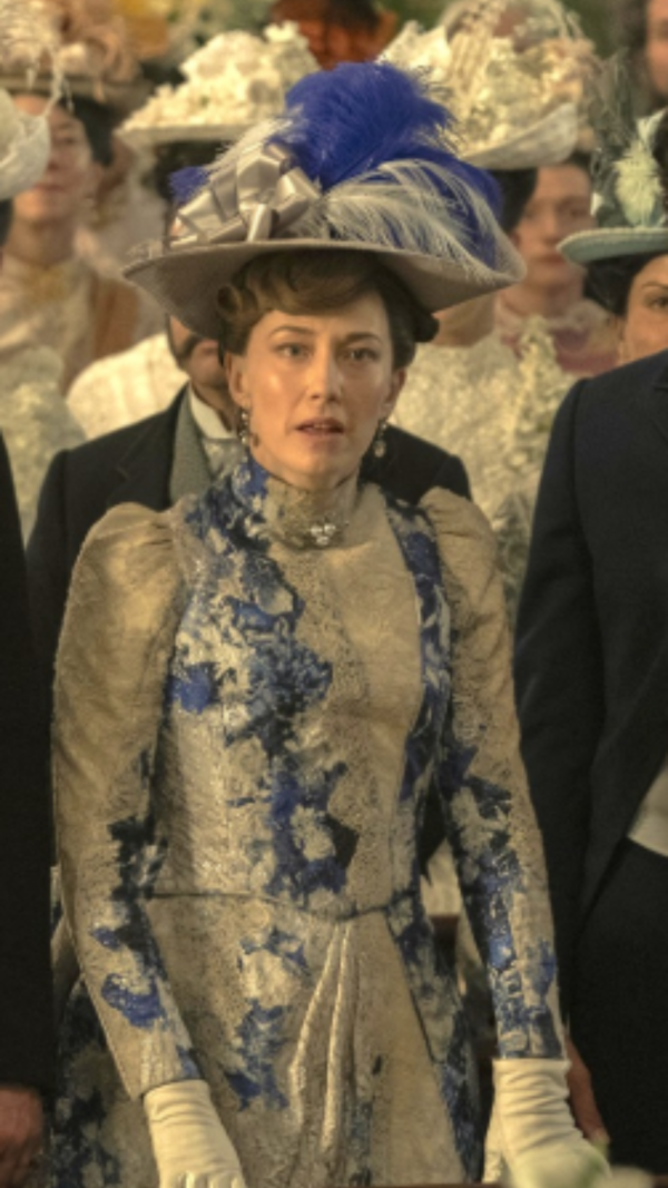 Carrie Coon Photos