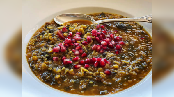 Pomegranate (anar)
