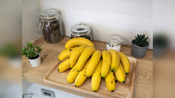 Banana (raw and ripe)