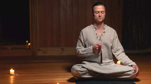 Practice mindfulness meditation
