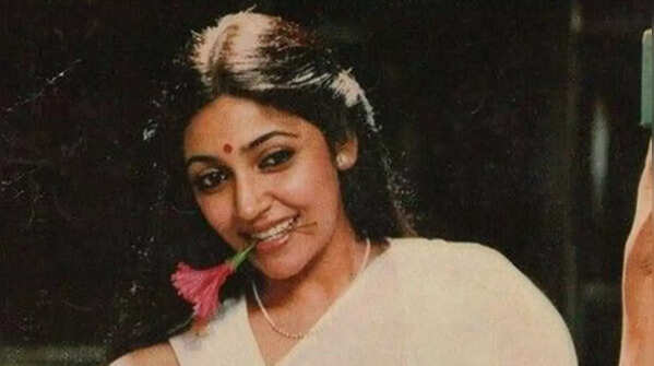 Pioneer of Parallel Cinema’s Girl-Next-Door Image