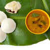 Idli with Sambar & Coconut chutney