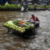 Spirit of Mumbai: Undeterred by deluge